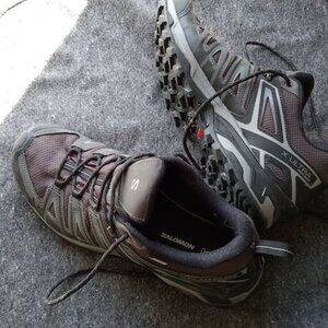 Mens Salomon X Ultra Pioneer size 10.5(US)